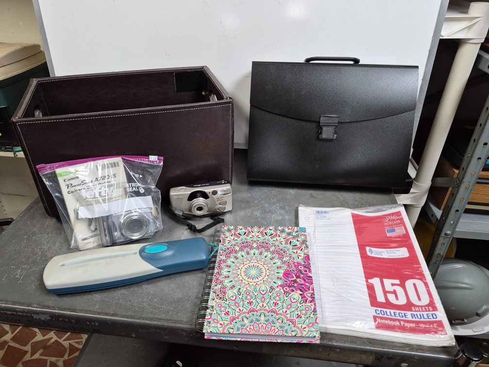 Portable file folder case, Canon cameras, office supplies+