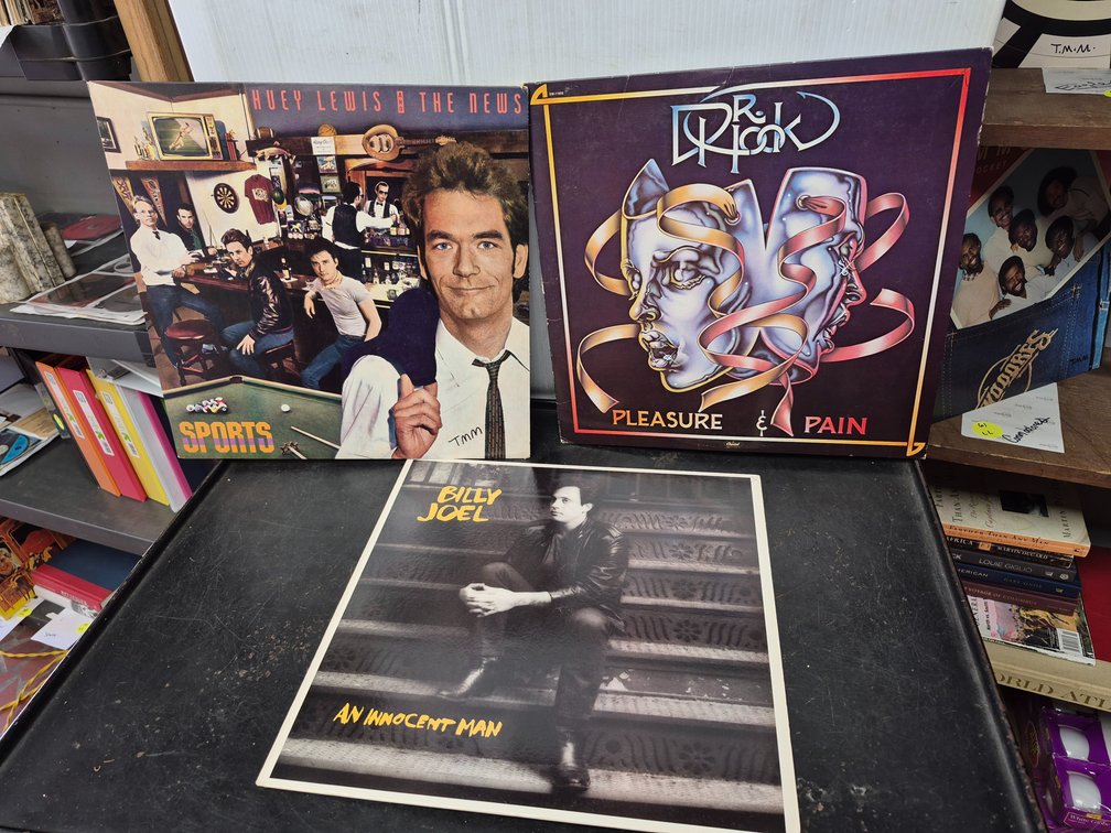 Dr Hook, Huey Lewis, Billy Joel vinyl LP record albums