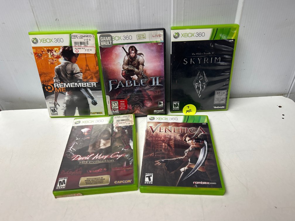 (5) Xbox 360 Games