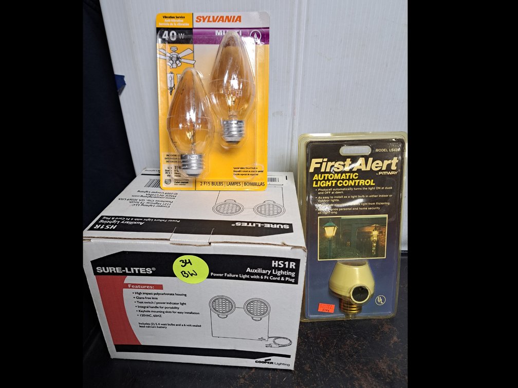 Auxilary Lighting/Bulbs/First Alert Light Control