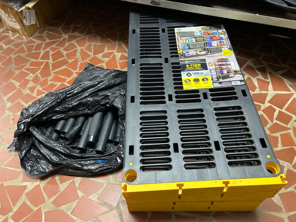 5-Tier Black/Yellow Shelf