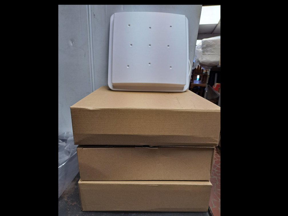 (3) Long Range UHF RFID Reader Antennaes