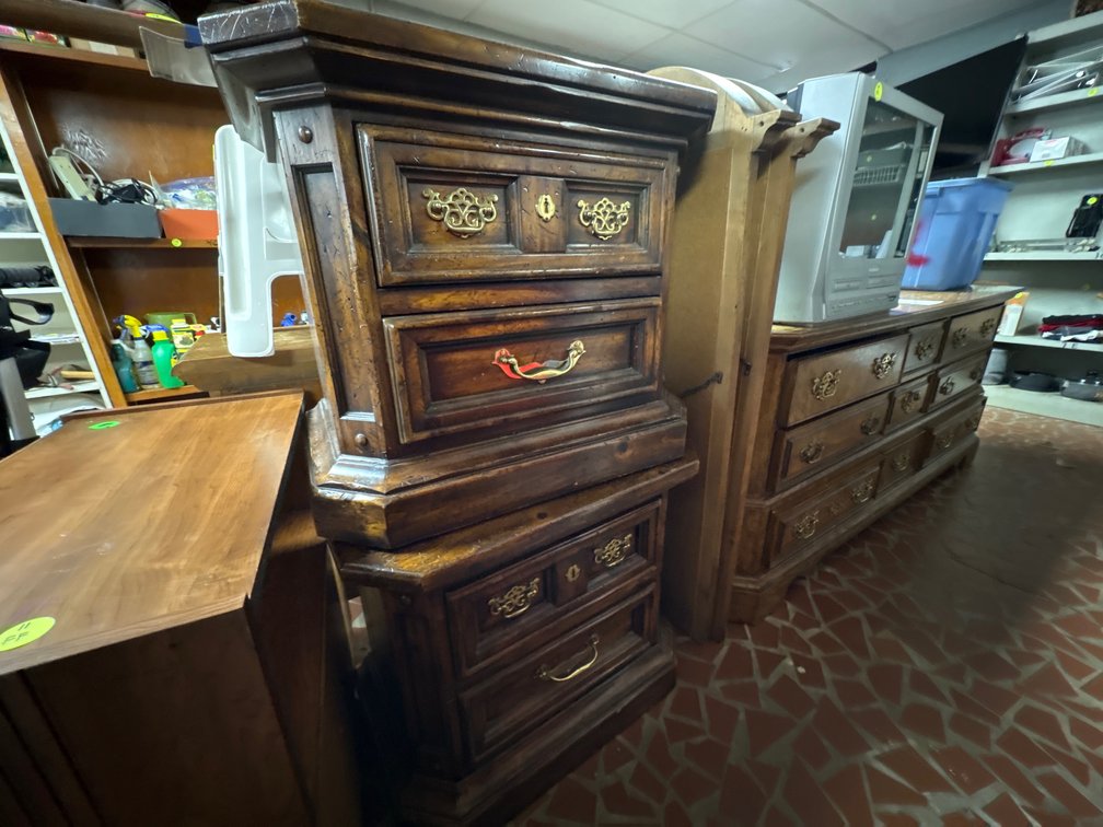 (2) American of Martinsville wood end tables