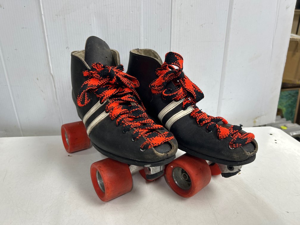 Vintage Chicago Roller Blades