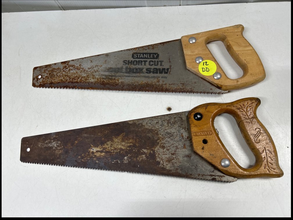 2 Stanley Saws