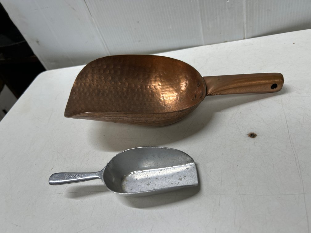 Copper Scoop and Metal Mini Scoop