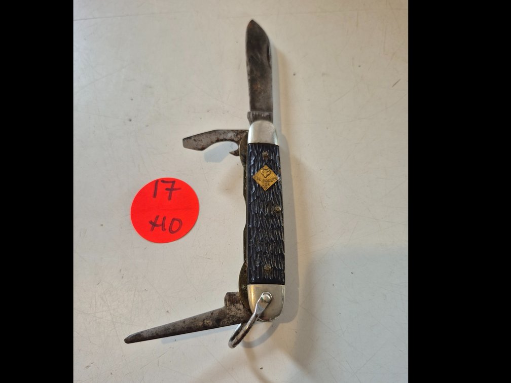 Vtg Camillus Cub Scout pocket knife