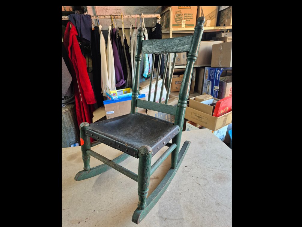 Child's vtg wooden rocker with leather seat