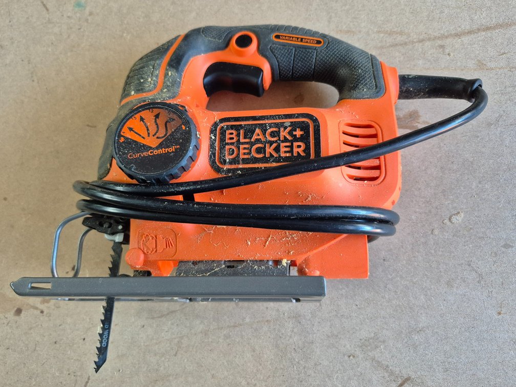 Black & Decker variable speed curve control electric jigsaw