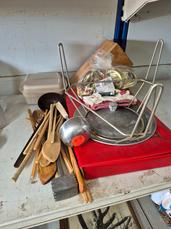 Kitchen utensils, knife block++
