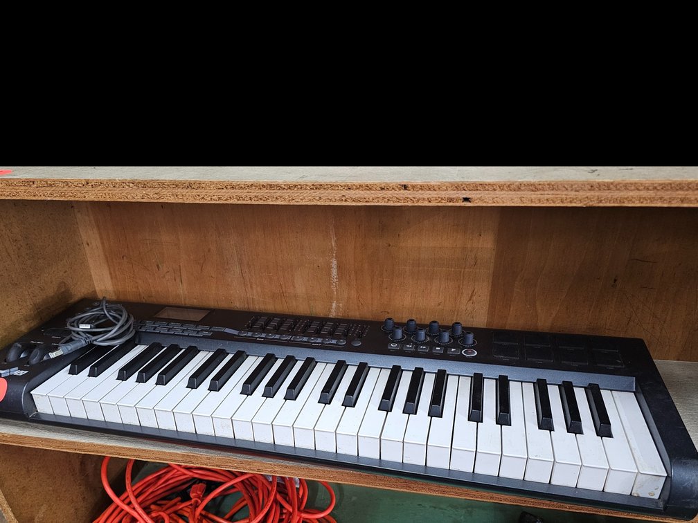 M-Audio Axion49 keyboard