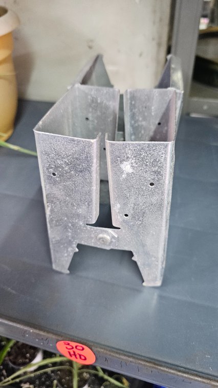 Sawhorse metal hinges