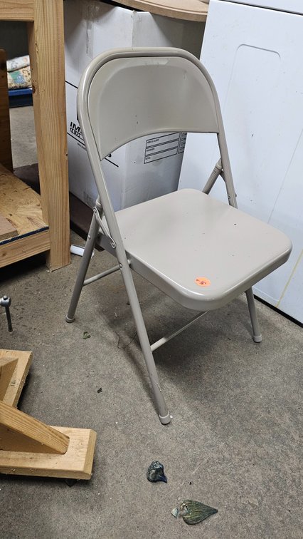 Folding metal chair