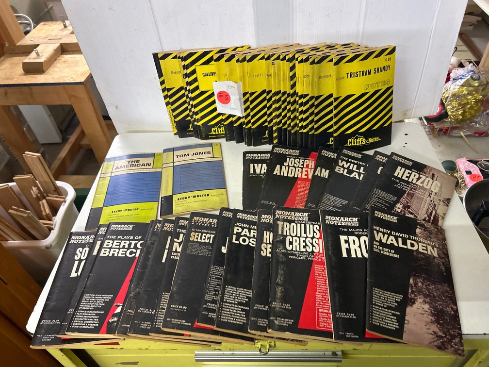 Vintage Monarch Notes and Study Guides
