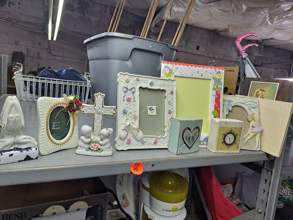 Picture Frames/Home Decor