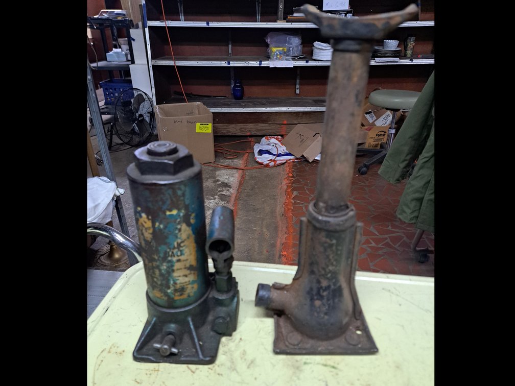 Vintage Hydraulic Bottle Jack/Screw Jack