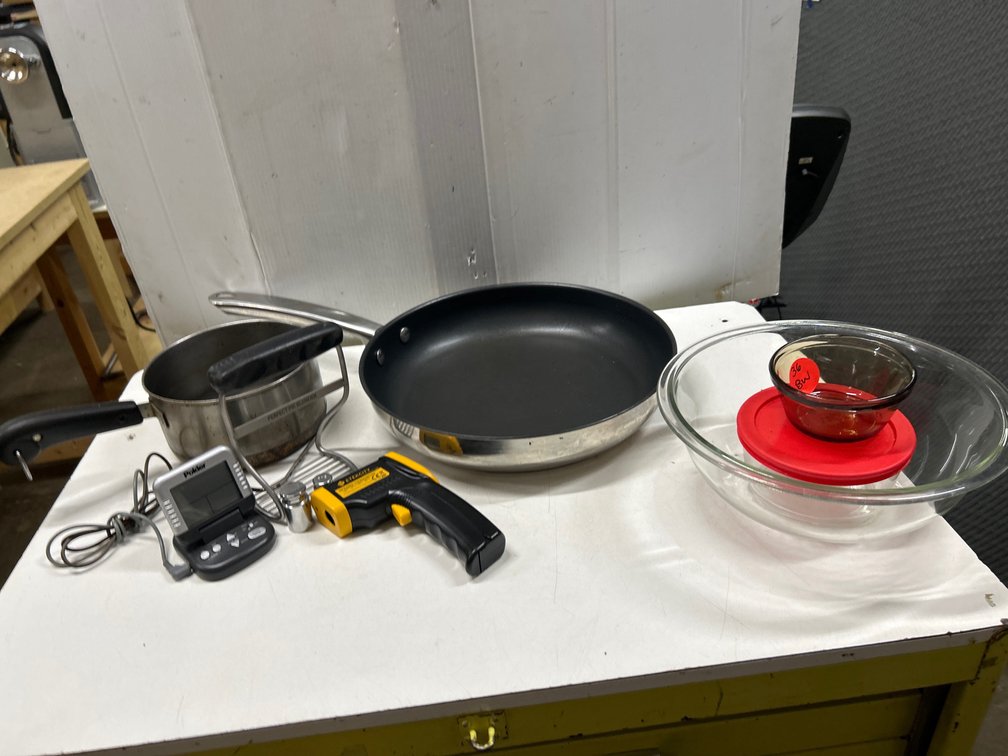 Martha Stewart Pan, Pyrex Bowls+