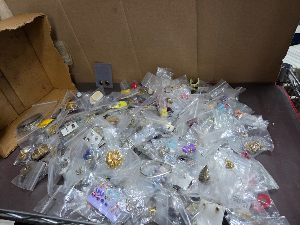 EARRINGS: Oodles of them!!
