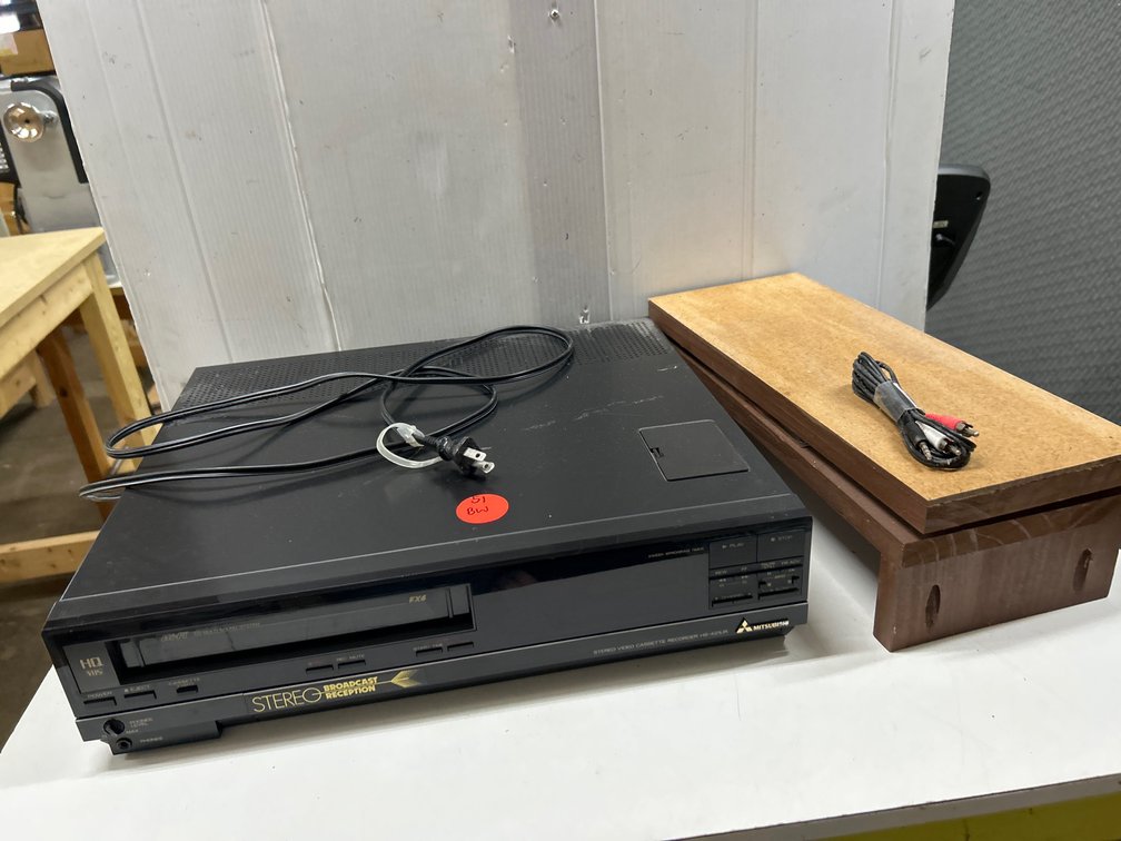 Mitsubishi Stereo Video Cassette Recorder