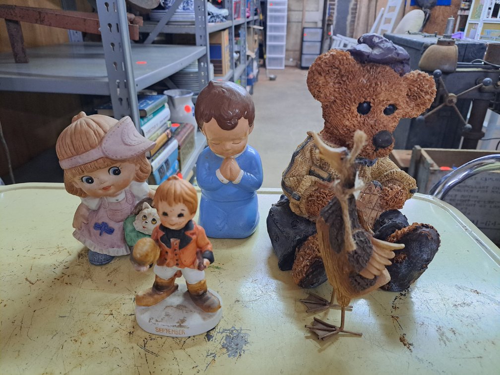 Vintage Home Decor Figurines