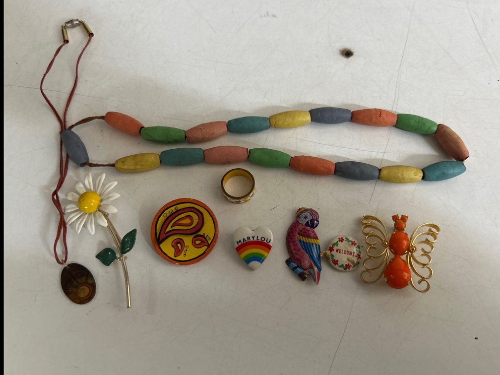 Brooches/Pins, Beaded Necklace
