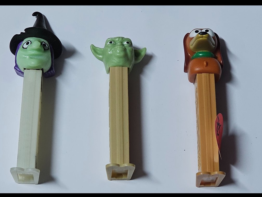Collectable Pez Dispensers