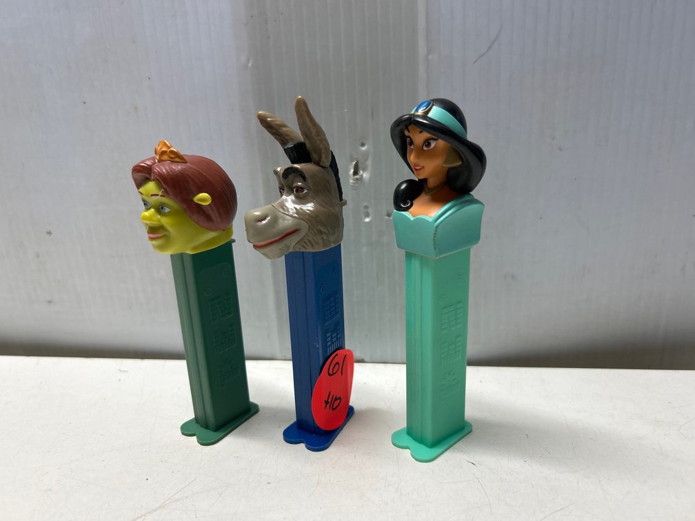 2 Shrek Pez Dispensers, Princess Jasmine Pez