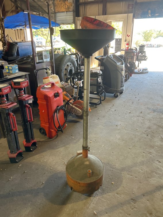 Portable Oil Drain Tank