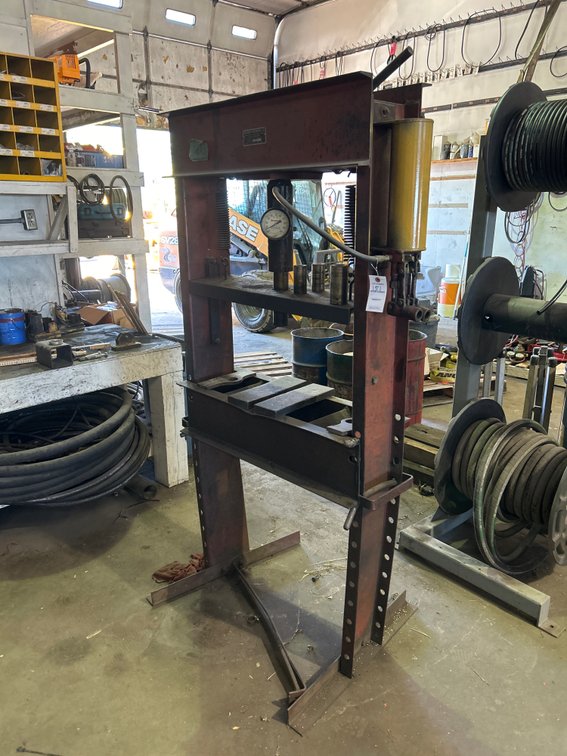 40 Ton H Press