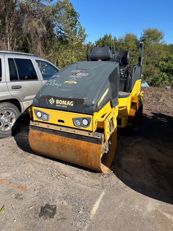 2017 Bomag Roller