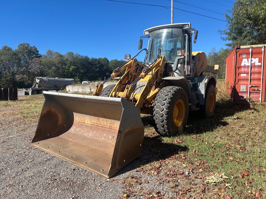 2006 Liebherr L524 Wheel Loader