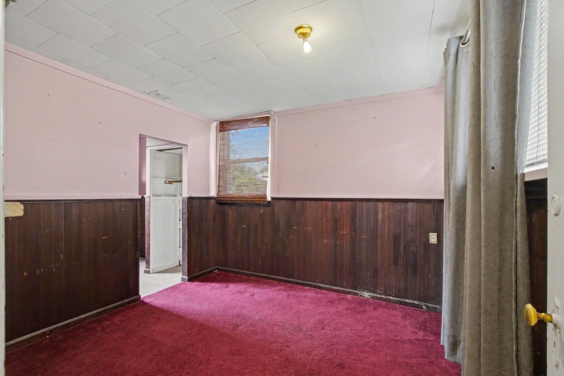 Image for 8317 Lake Ave, Deer Park, OH 45236