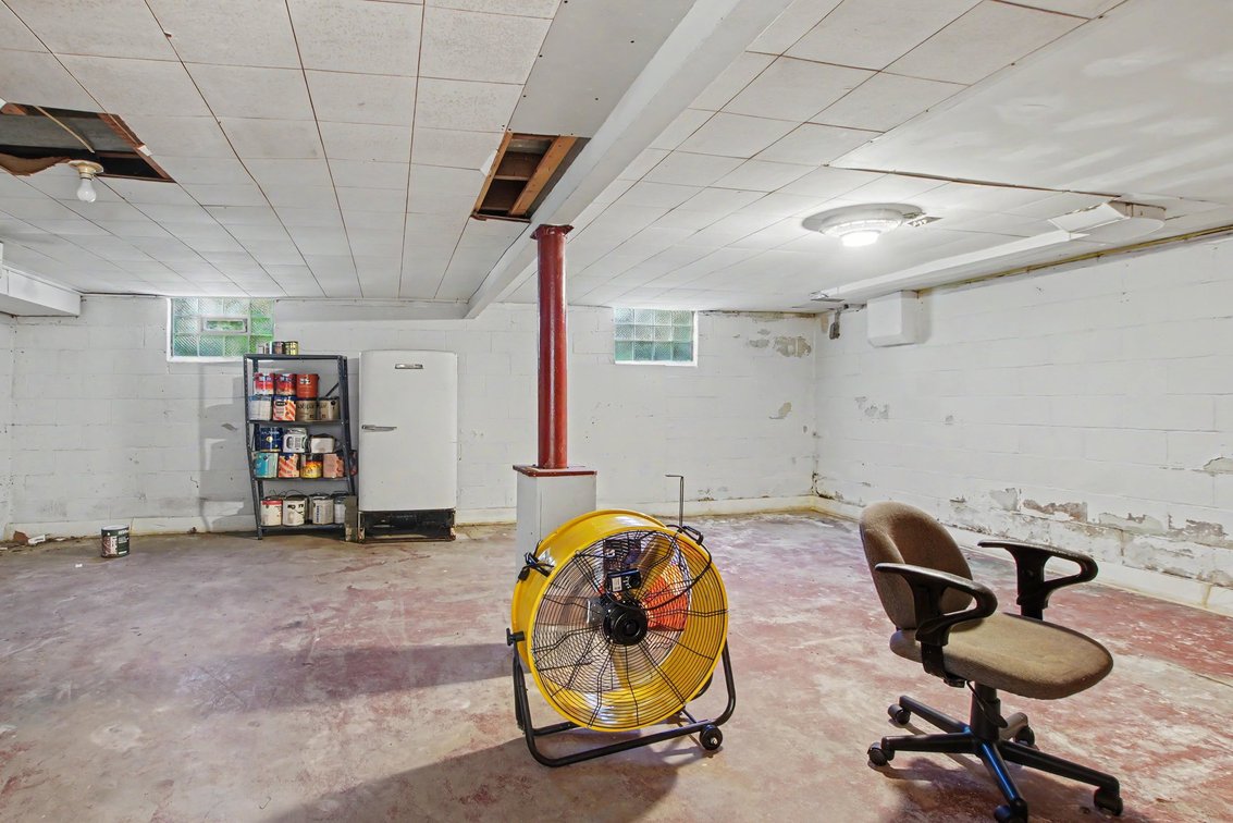 Image for 8317 Lake Ave, Deer Park, OH 45236