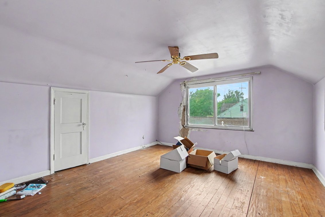Image for 8317 Lake Ave, Deer Park, OH 45236