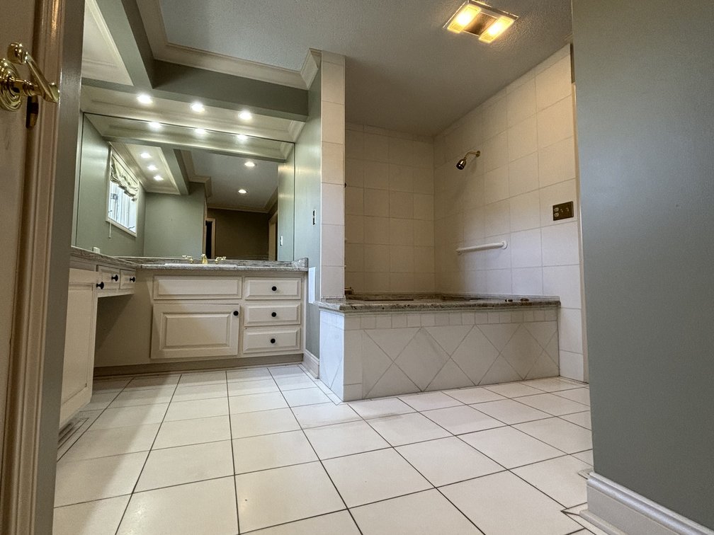Image for 4952 WEAVER PIKE     BLUFF CITY, TN 37618