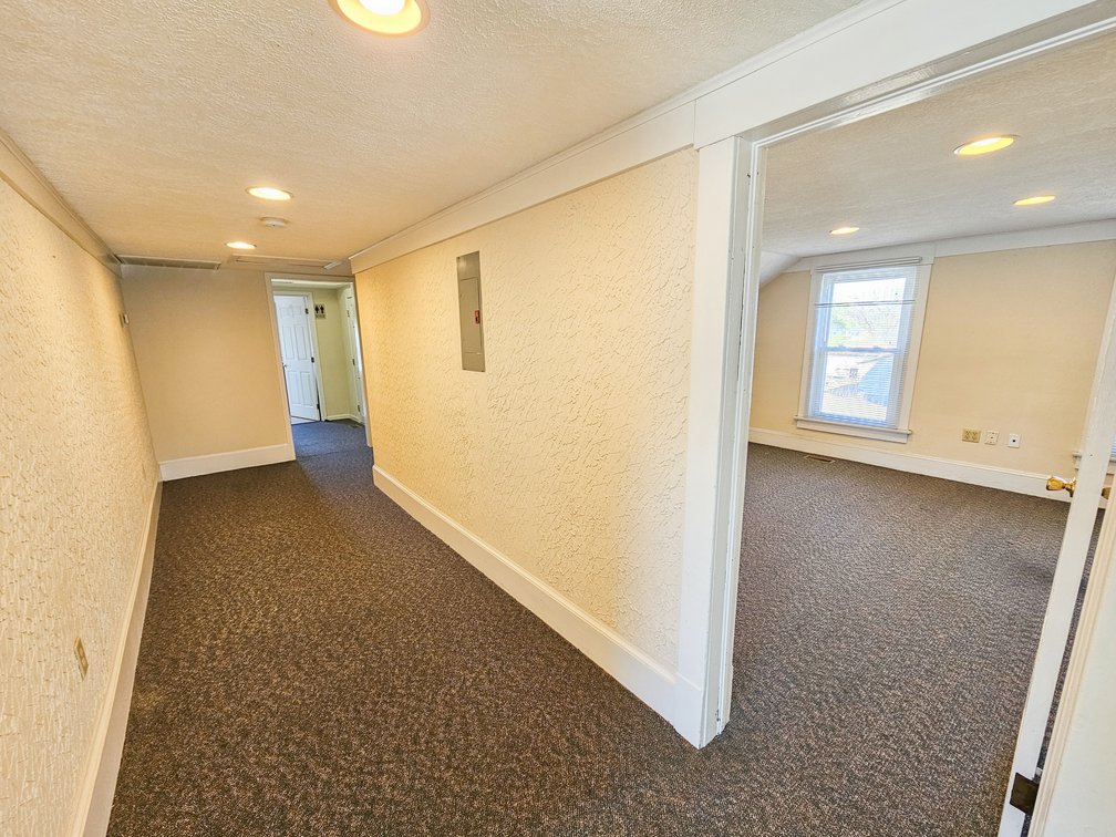 Image for 906 W Main St - 2nd Floor - Abingdon VA