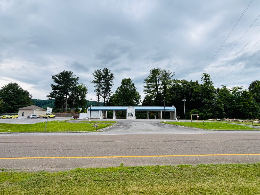 Image for 1710 VOLUNTEER PARKWAY  BRISTOL, TN 37620