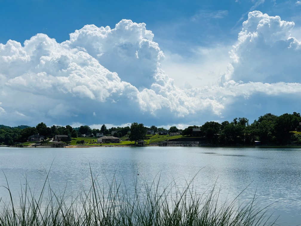 Image for 889 SUMMER SOUND ROAD  PINEY FLATS, TN 37686