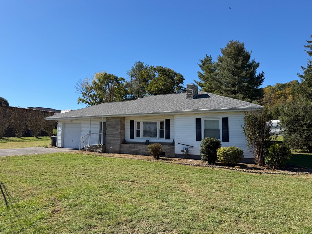 2302 STATE LINE RD.  ELIZABETHTON, TN 37643