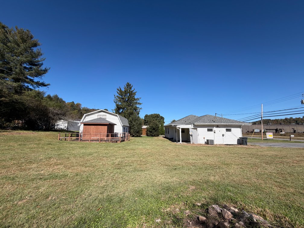 Image for 2302 STATE LINE RD.  ELIZABETHTON, TN 37643
