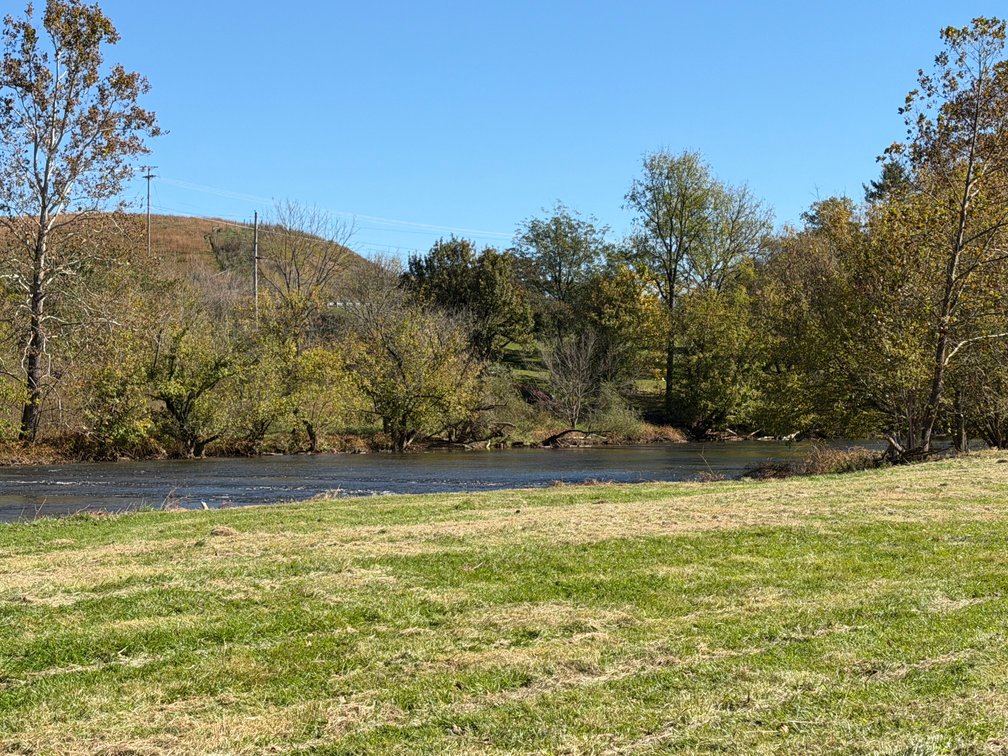 Image for HWY 58 / SHALLOW FORD DR.  ABINGDON, VA 24211