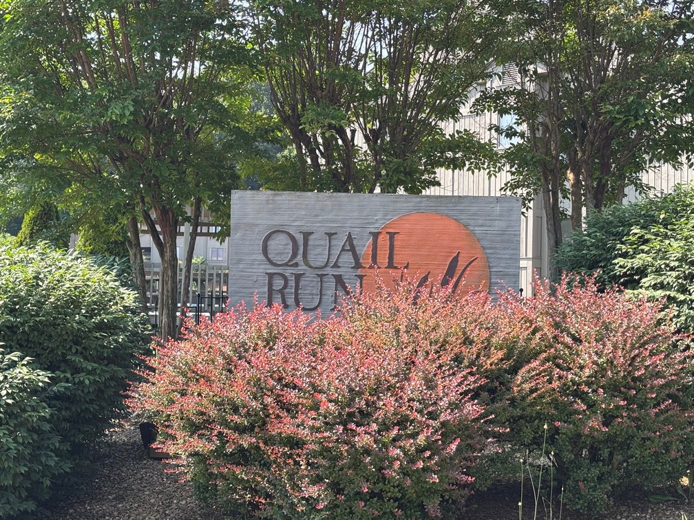 Image for 11 UNITS QUAIL RUN BRISTOL VA. 24201