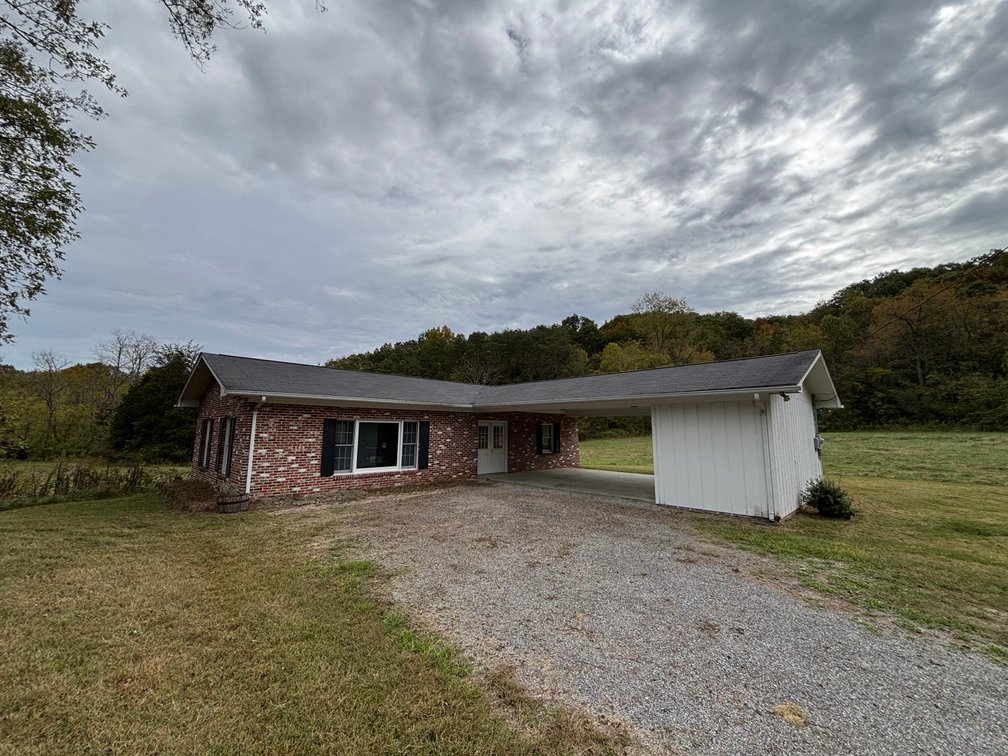 Image for 602 SPRING BROOK DRIVE  BRISTOL, TN 37620