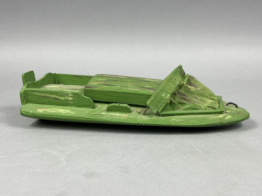 Small Model Hunting Boat