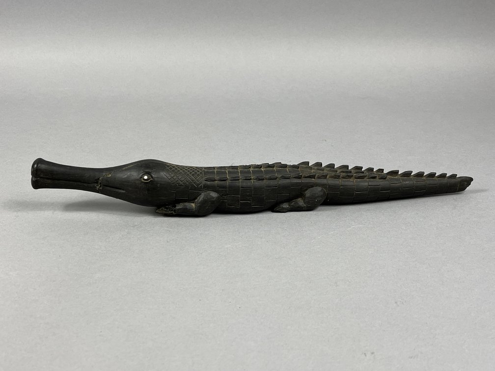 Alligator Carving 