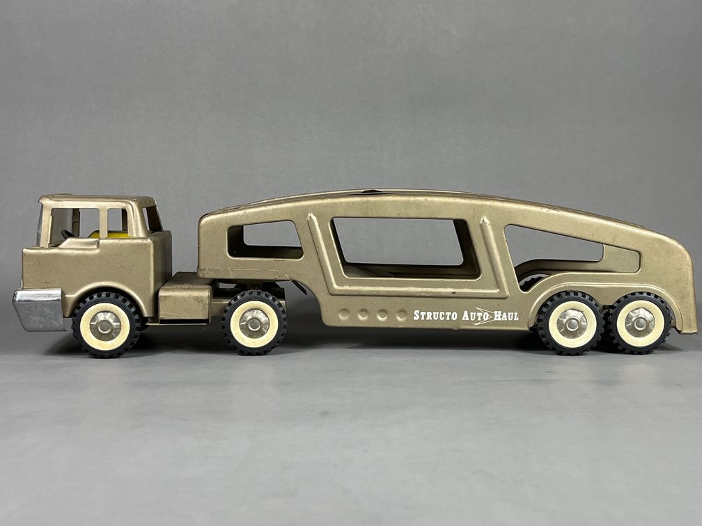 Structo Auto Hall Toy 