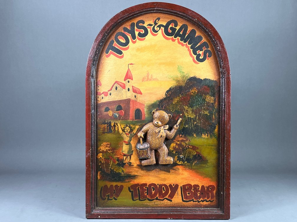 Toys & Games Sign