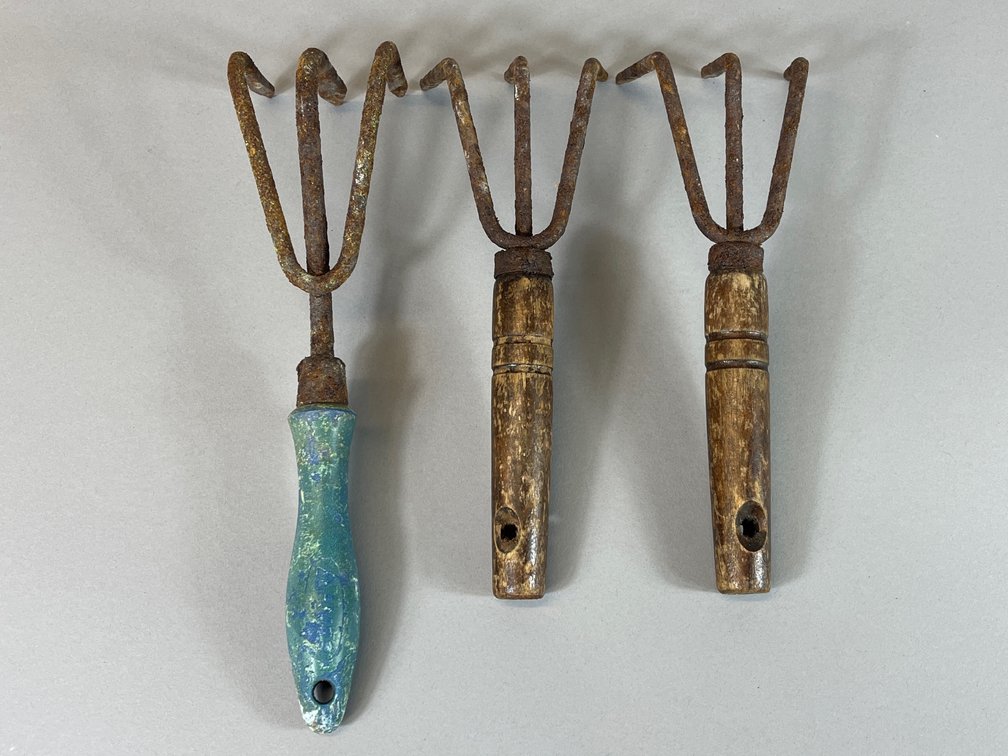 Scrapes & Wire Baskets
