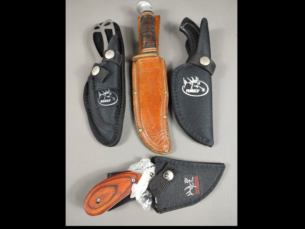 5 Knives 
