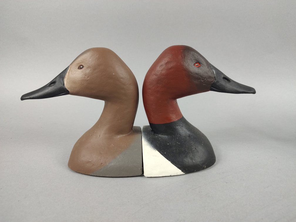 Pat Vincenti Bookend Pair, Churchville MD 